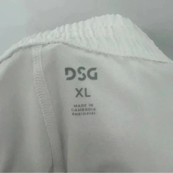 DSG SKORTS WOMENS XL BUNDLE OF TWO STRIDE PURE WHITE PICKLEBALL GOLF TENNIS - Picture 8 of 8